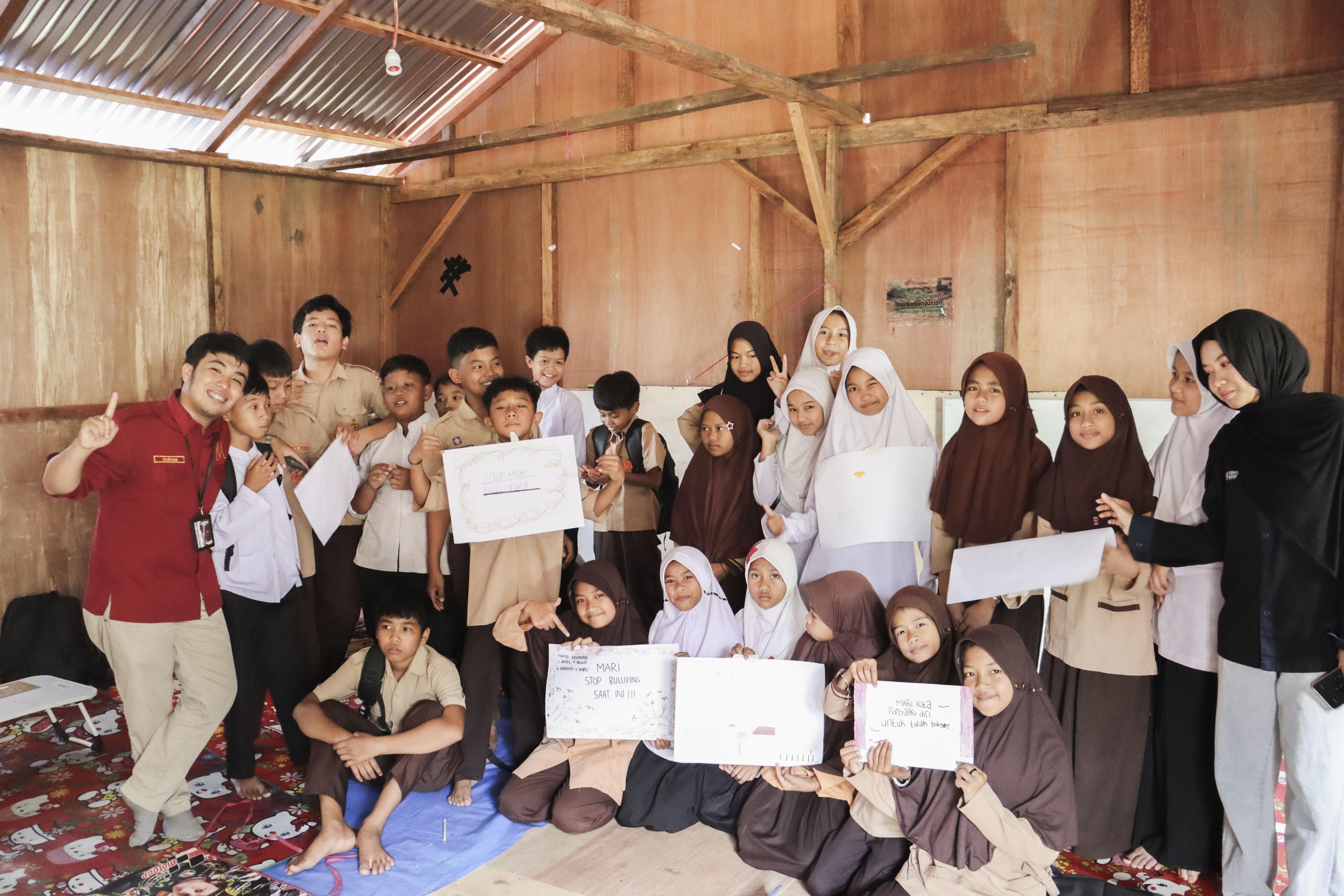 Dukungan Psychosocial Support (PSS) bagi Anak Pascabencana di Kabupaten Agam