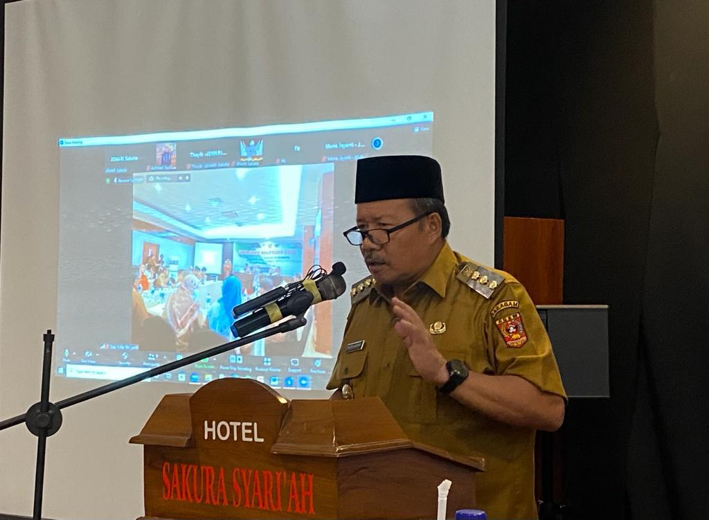 Pembahasan Rancangan Kebijakan EFT Bersama Bupati dan Tim District Working Group Kabupaten Agam